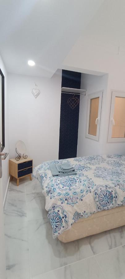 Pmt16 - Large City Apartment On The Beach Torrevieja Eksteriør bilde