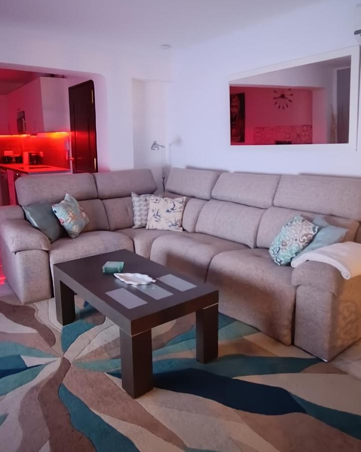 Pmt16 - Large City Apartment On The Beach Torrevieja Eksteriør bilde